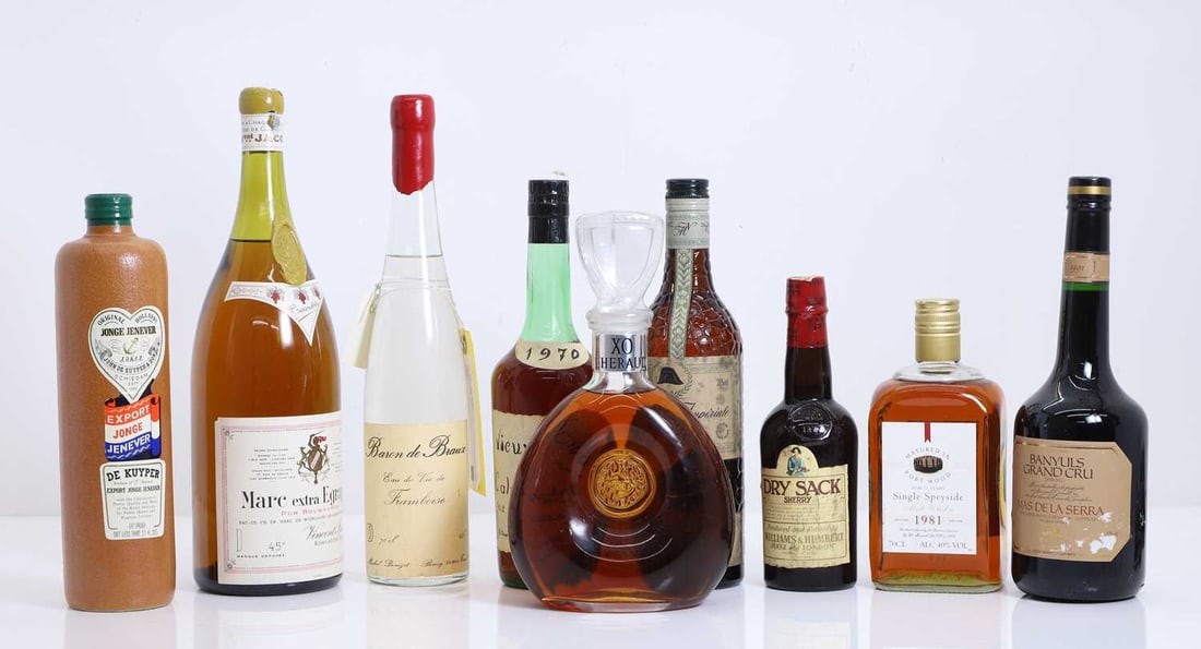 A selection of spirits etc.,: A selection of spirits etc., assorted makers, types and sizes, as per photographs (9 bottles in total)Shipping Disclaimer: Please note we cannot guarantee condition of contents or quality of