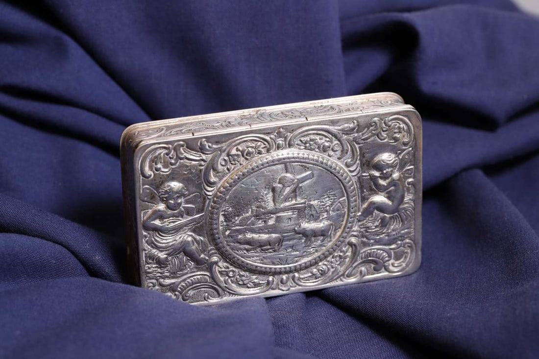 A silver snuff box, and a German silver box, (1 of 7)