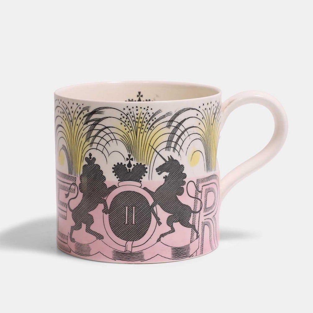 Eric Ravilious (1903-1942) for Wedgwood A 1953 Queen Elizabeth II Coronation mug (1 of 4)