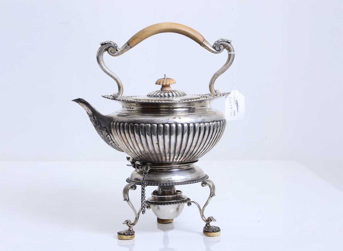 A silver spirit kettle on stand, (1 of 1)
