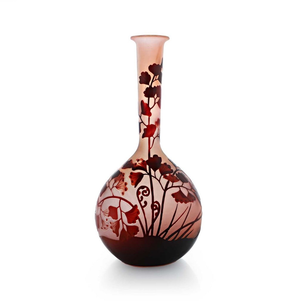 Émile Gallé (French, 1846-1904), a cameo glass 'Banjo' vase, early 20th century, French,: Émile Gallé (French, 1846-1904), a cameo glass 'Banjo' vase, early 20th century, French, cased and cut with maidenhair fern, in pink and burgundy tones, cameo signature 'Gallé' (8cm wid