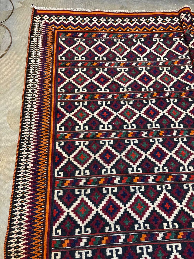 A South West Persian Qashqai kilim, - 4