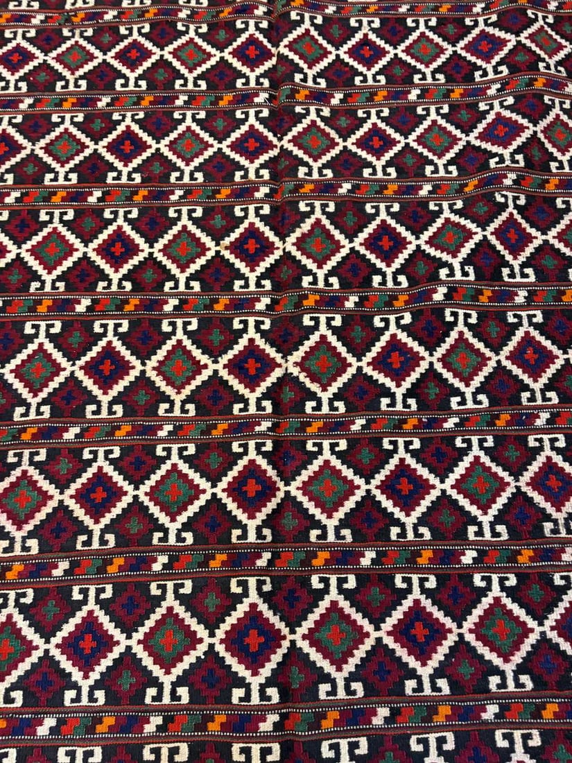 A South West Persian Qashqai kilim, - 5