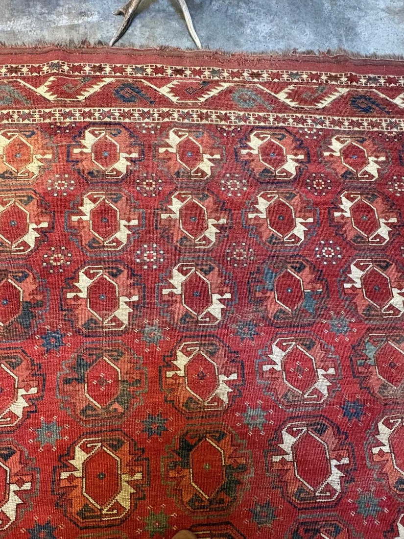 A large Tekke type carpet, 20th century, Turkestan, - 19