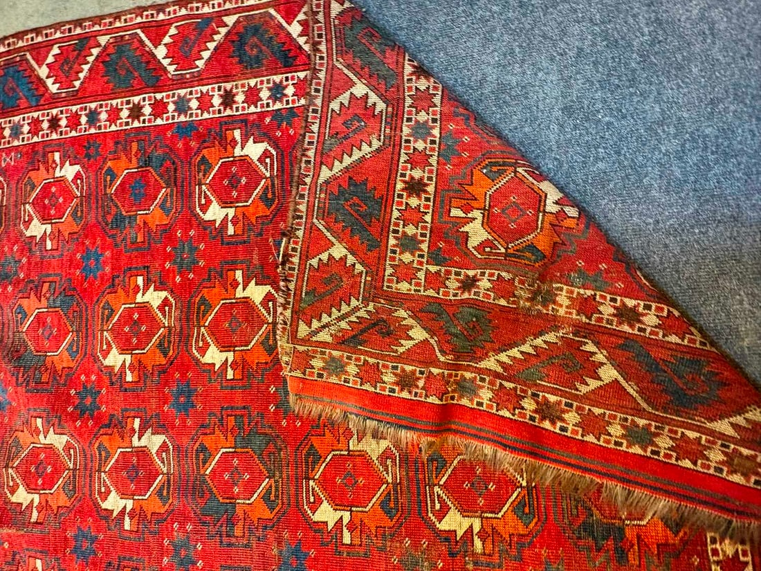 A large Tekke type carpet, 20th century, Turkestan, - 8
