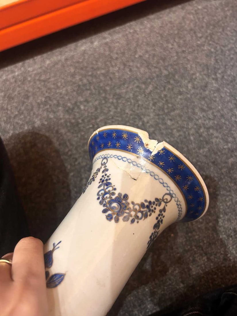 A Samson porcelain Chinese export style five-piece vase garniture, 19th century, - 2