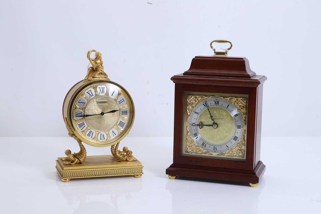 A Garrard mahogany mantel clock, (1 of 1)
