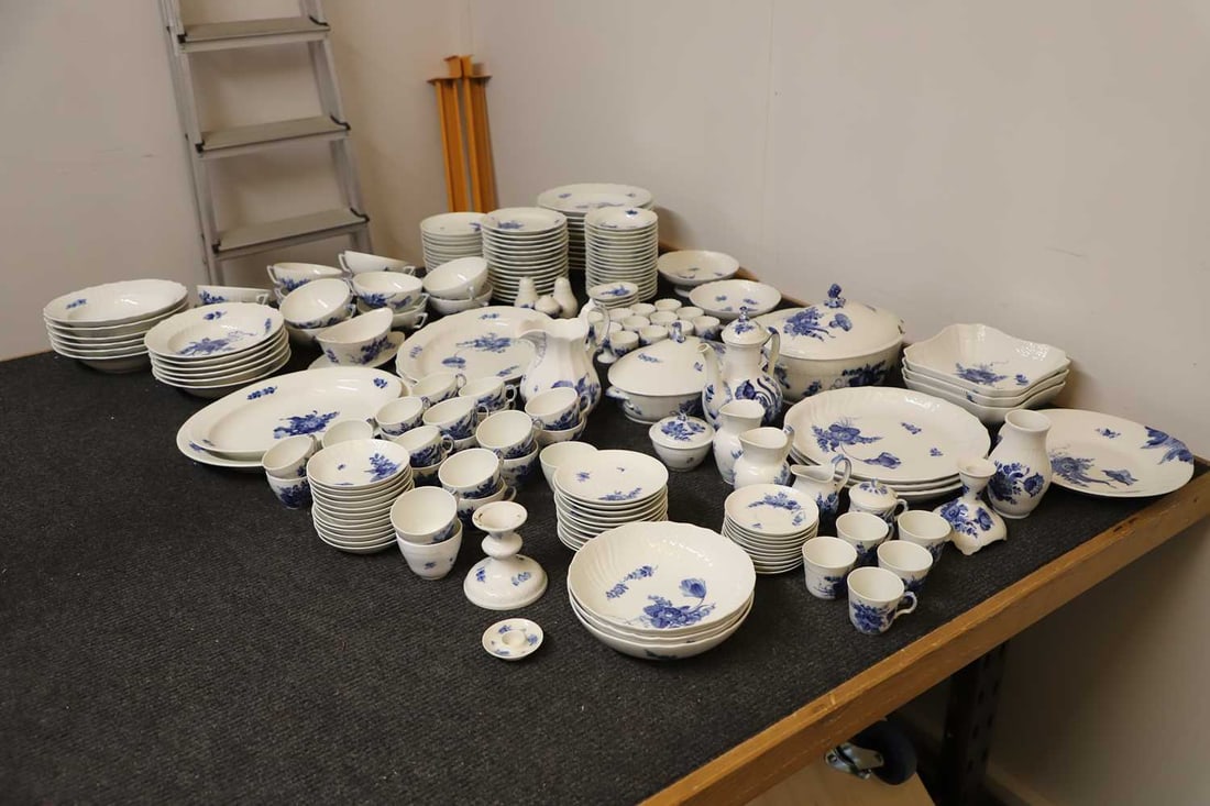 A Royal Copenhagen porcelain dinner service and coffee service, - 2