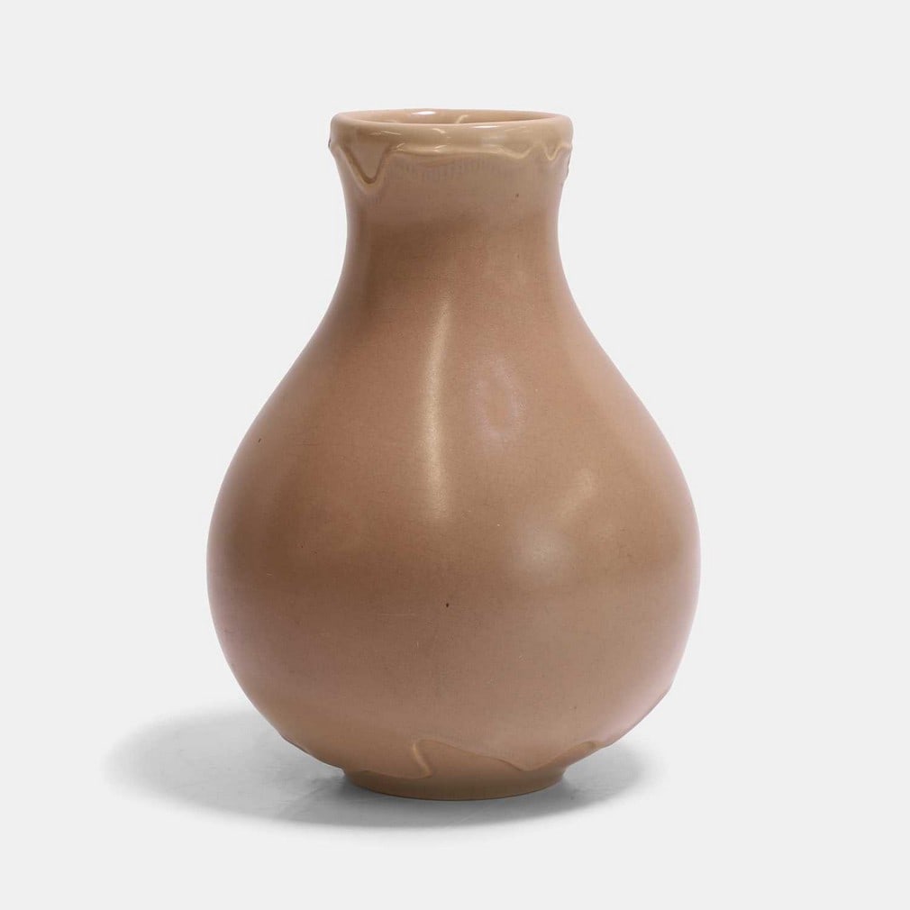 Richard Ginori, a baluster vase, (1 of 2)
