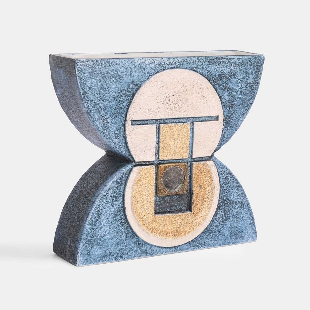 Avril Bennett for Troika Pottery, an anvil vase, (1 of 3)