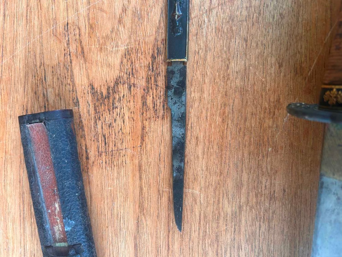 A Japanese Wakizashi, Edo period, - 15