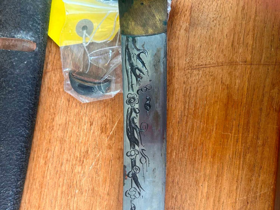 A Japanese Wakizashi, Edo period, - 17