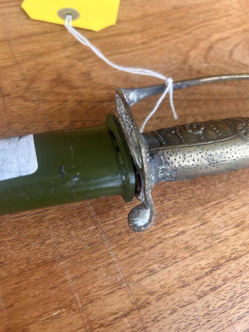 Three Japanese swords, Edo and Meiji period, - 5