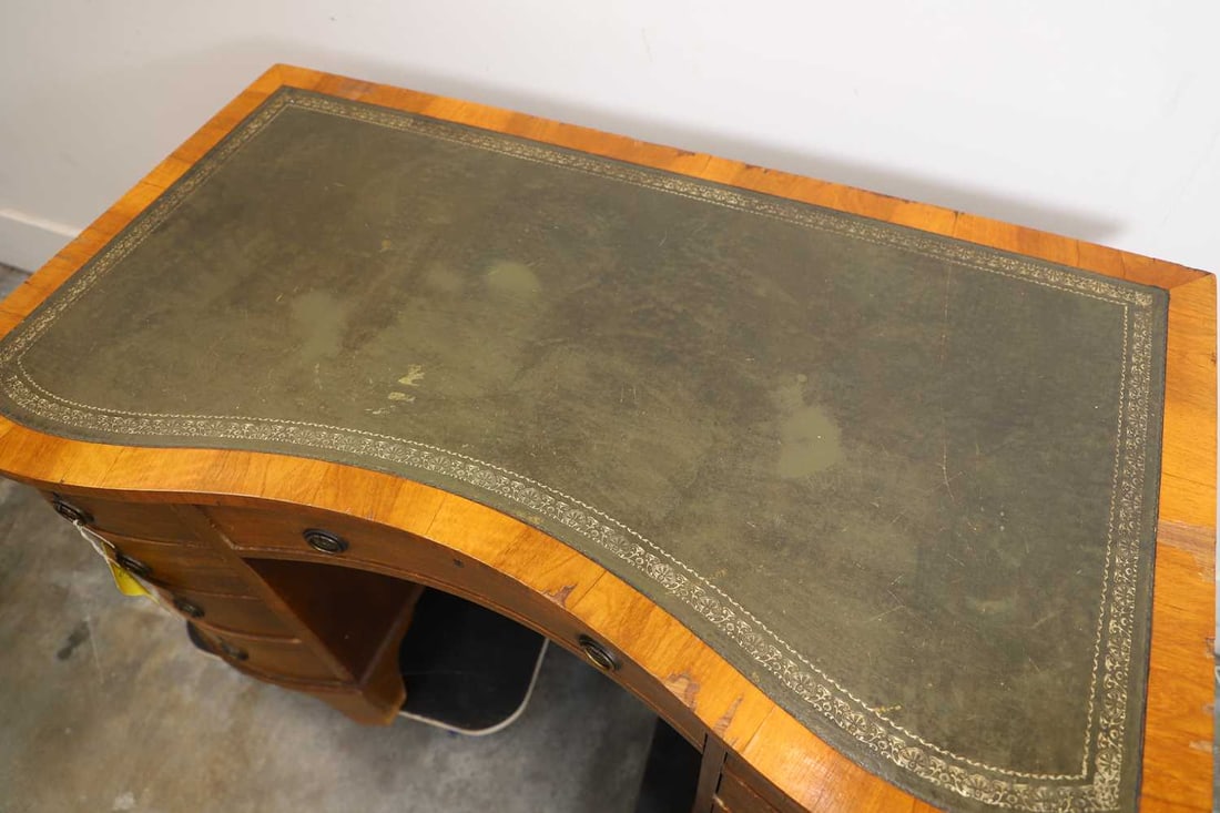 A mahogany inverted front pedestal desk, 20th century, - 2