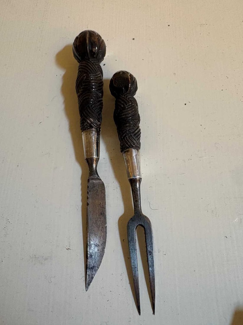 A Scottish silver-mounted dirk, mounts by JR & S, Edinburgh, 1889, - 7