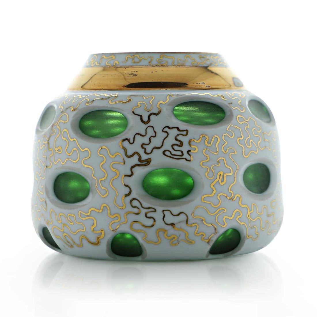 A collection of Czech cased and cut glass items, 20th century - 7