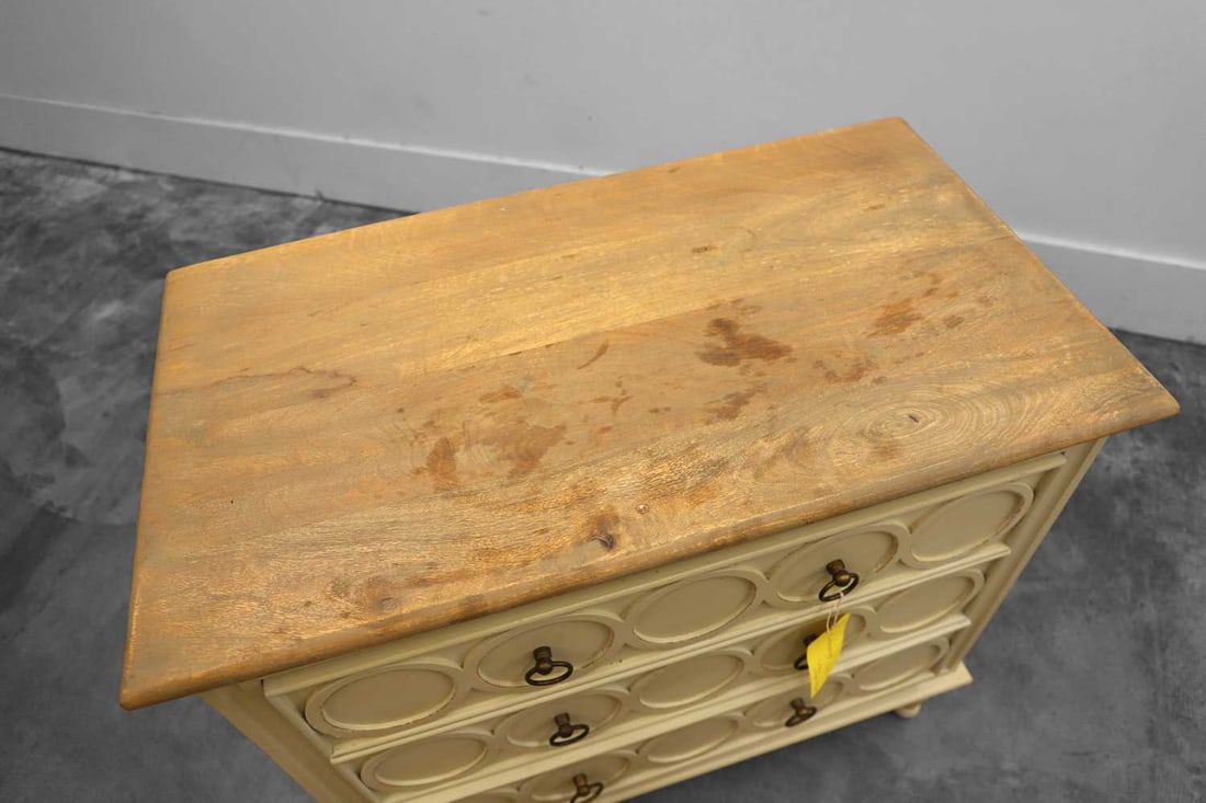 A two-tone green chest of drawers, 20th century, in the French taste, - 5