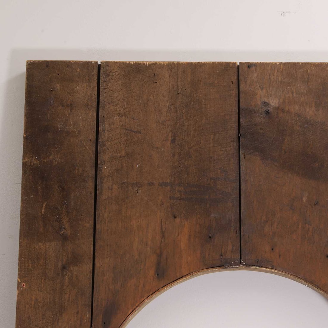 A Spanish faux marble decorated architectural archway, circa 18th century, - 3