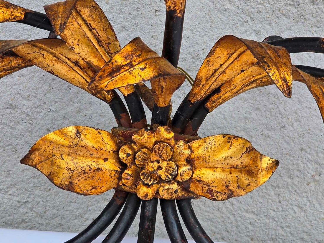 A Regency style gilt metal sconce by Hans Kogl, Mid 20th century, - 3