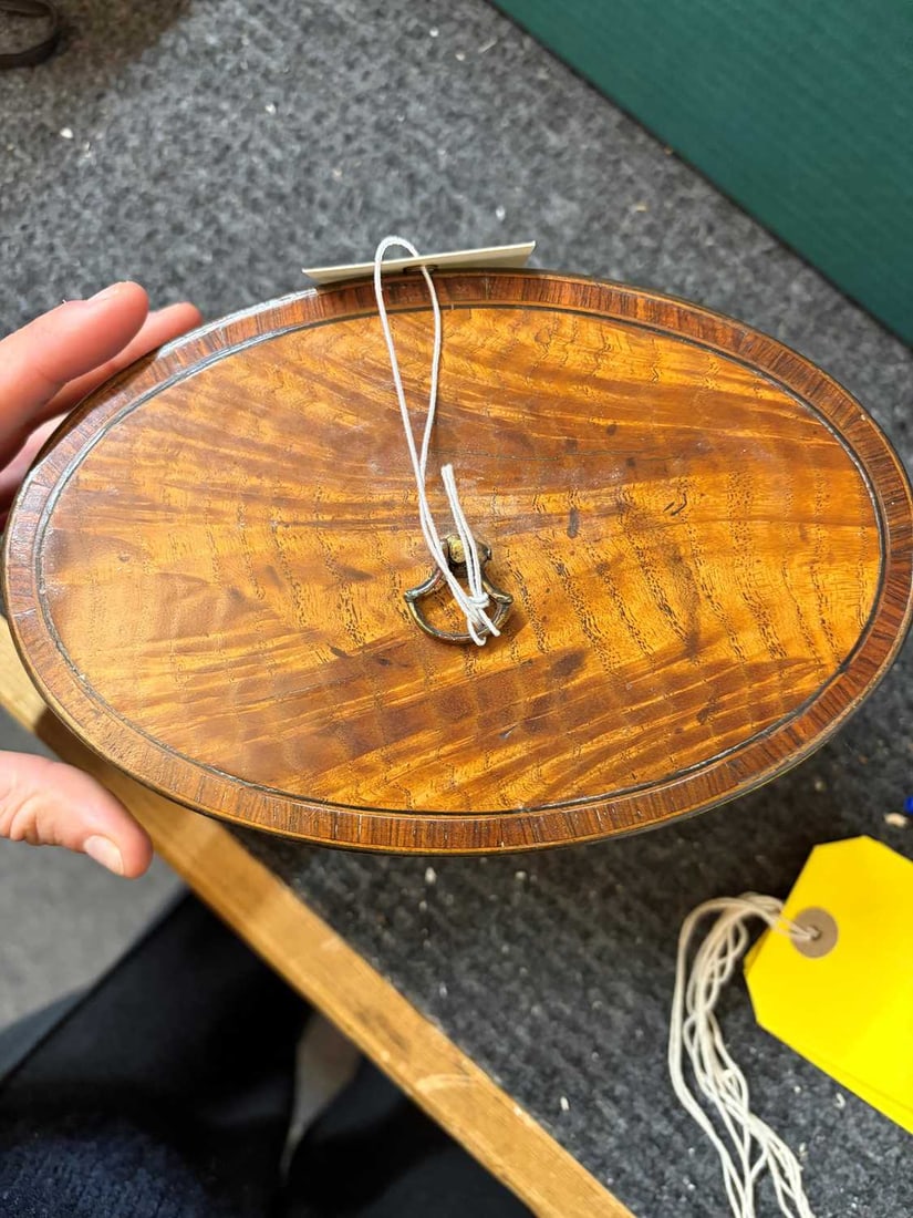 A crossbanded flame veneered tea caddy, - 5