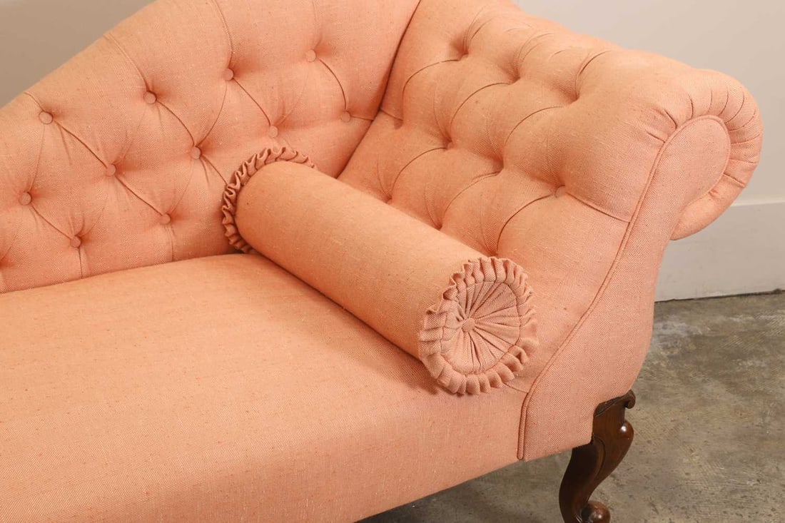 A Victorian walnut framed chaise longue, late 19th century, - 2