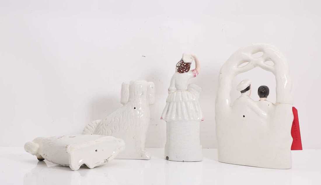 A Staffordshire pottery group, 19th century, - 2