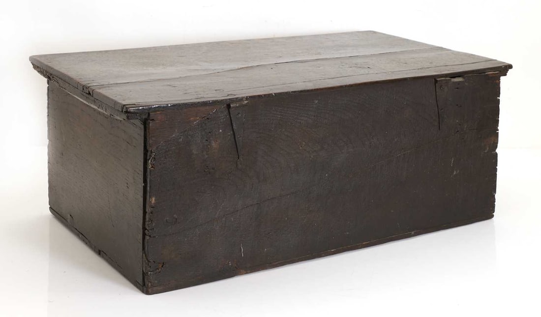 Two oak bible boxes, early 18th century and later, - 6