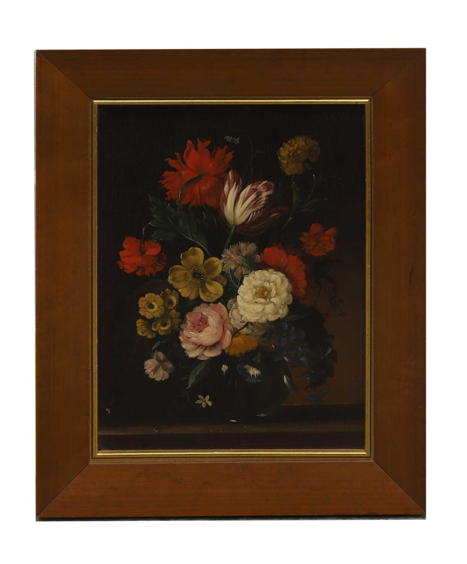 Continental School, 20th century Still life of a vase of flowers: Continental School, 20th century Still life of a vase of flowers oil on panel 25.5 x 19cm; framed 31.5 x 25cm Condition Report: A little light surface dirt and discolouration. Under raking light the
