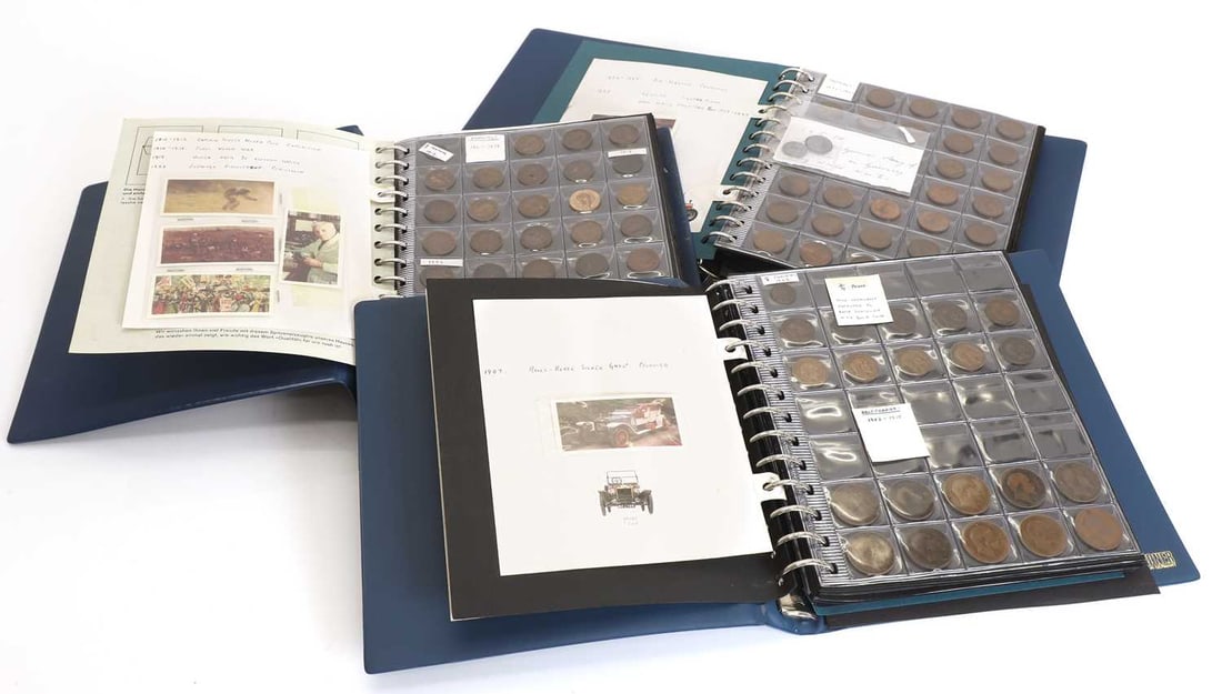Coins, Great Britain,: Coins, Great Britain, 3 x coin albums containing a selection of coins from Edward VII to George VI, from Halfcrowns to Farthings