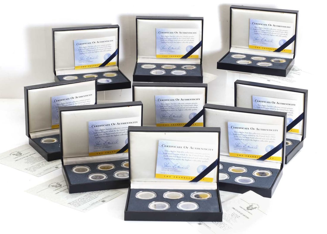 Coins, America,: Coins, America, a selection of coins including Silver Dollars, Half Dollars, Quarters and an assortment of proof and commemorative coins and sets