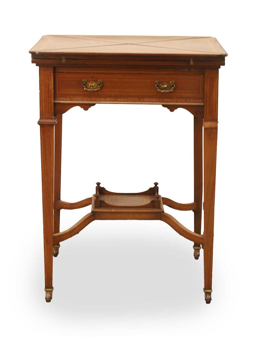 A Georgian mahogany tea table, 19th century, - 4
