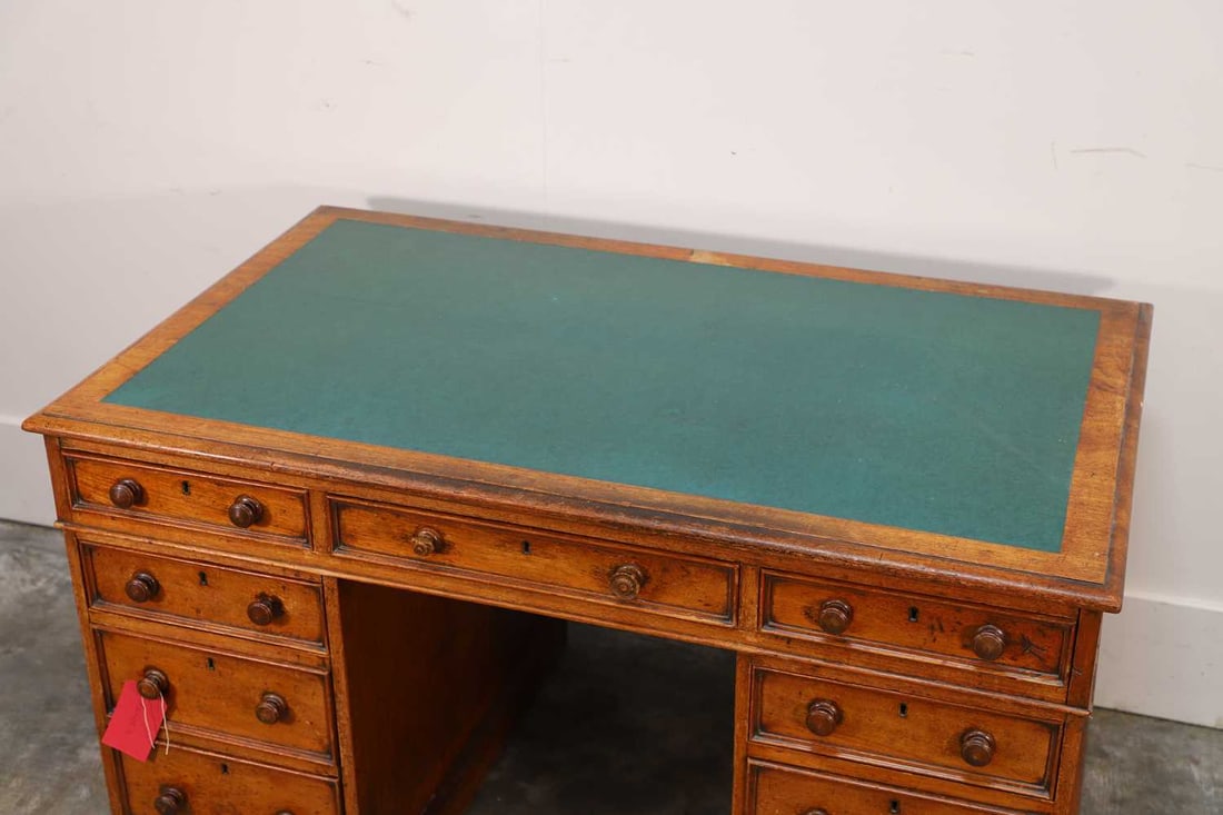 An oak pedestal desk, circa 1900, - 3