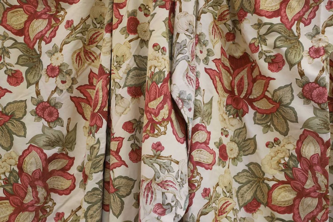 Four pairs of Sanderson floral print curtains, of recent manufacture, - 2