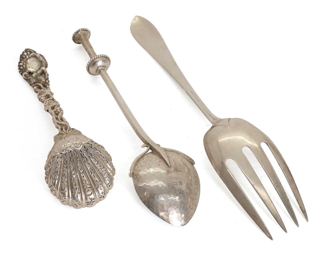 A group of silver utensils, - 2