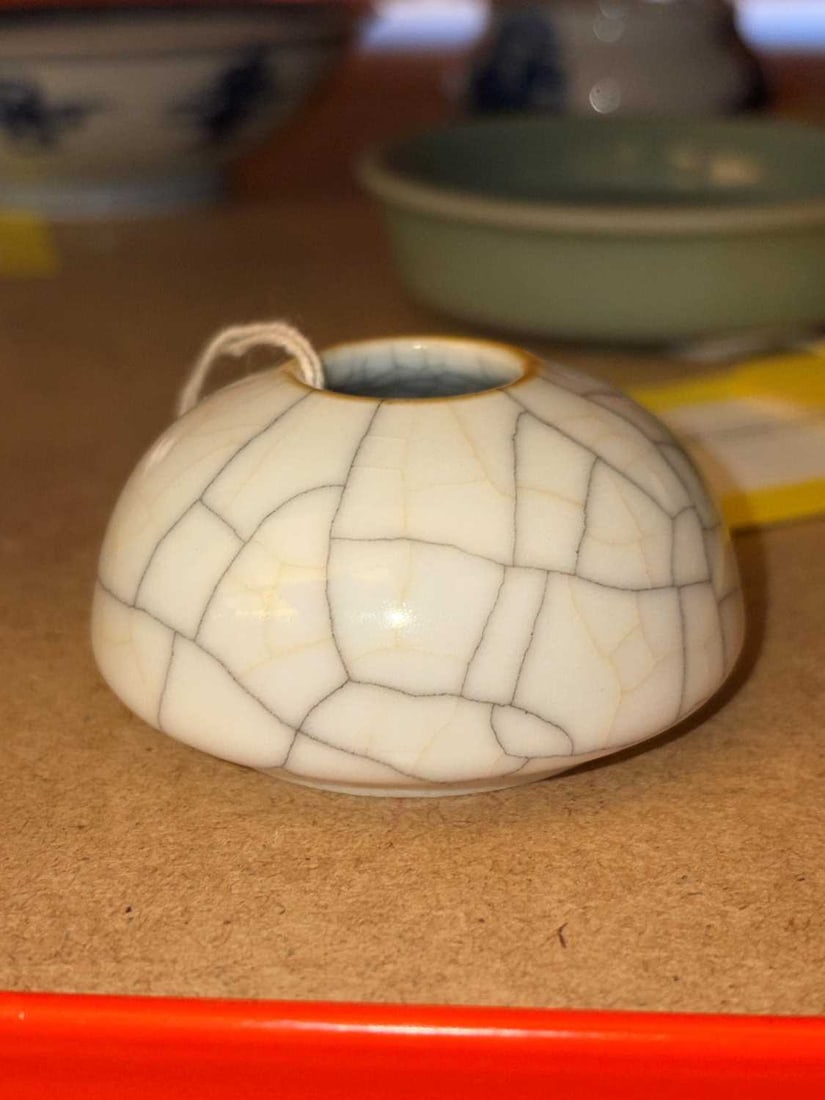 A Chinese Ge-type waterpot, - 3