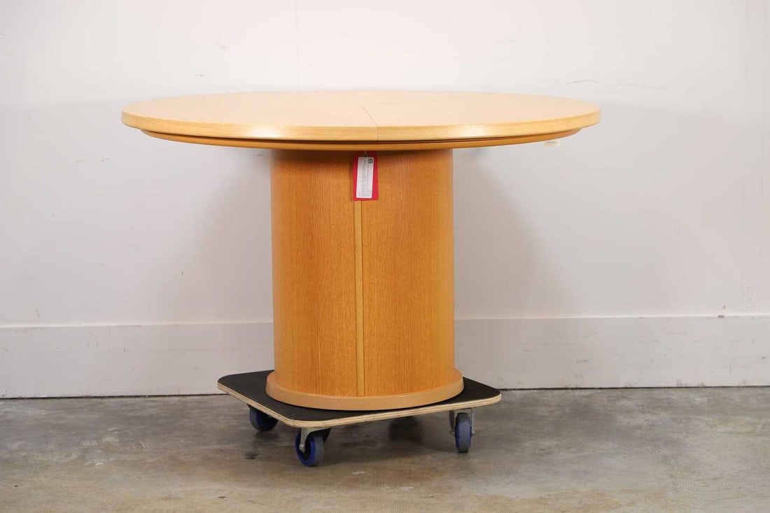 A Contemporary oak circular dining table and chairs, - 2