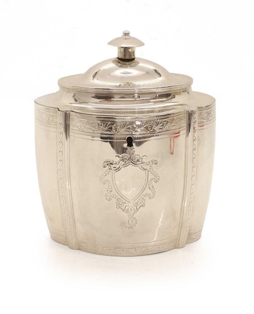 A George III silver tea caddy, (1 of 2)