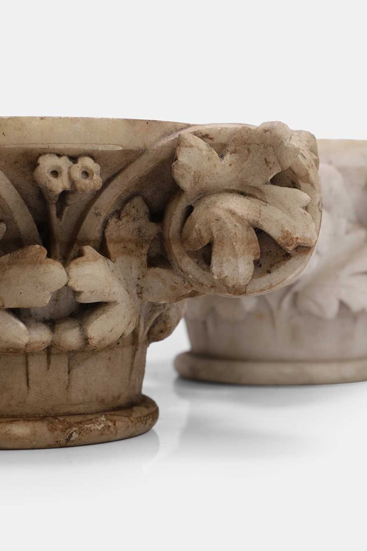 Two marble capitals, late 18th to early 19th century, - 4