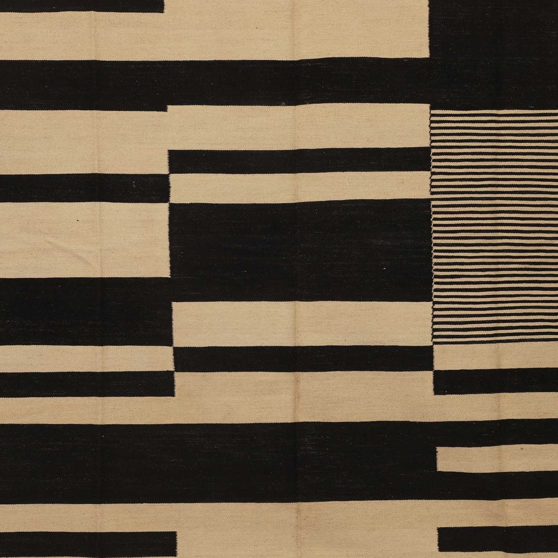 Bauhaus inspired, a flat-weave kilim, - 2