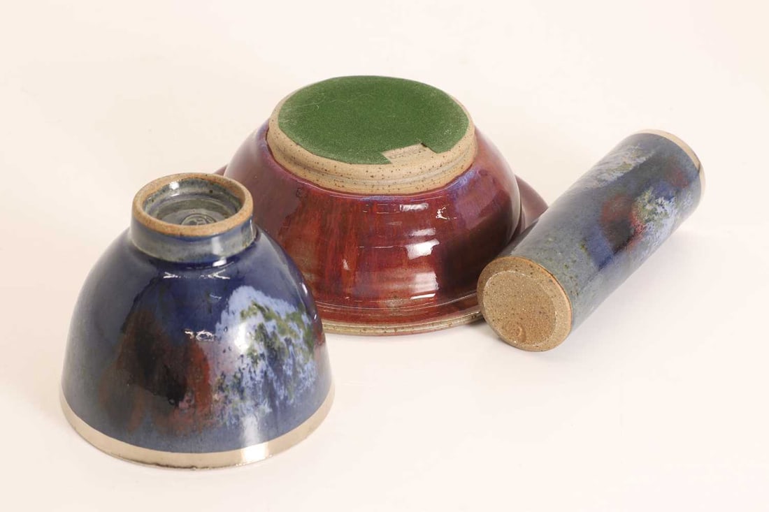 David Fry (b.1948) a stoneware dish, - 2