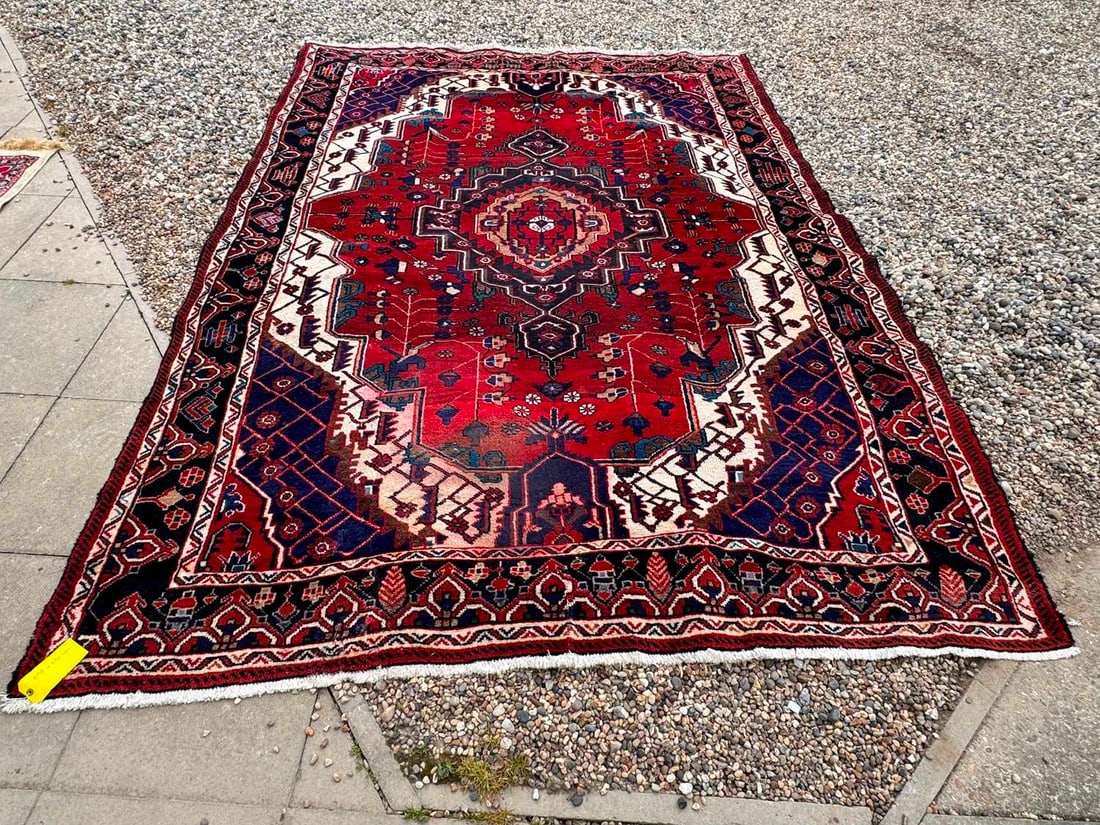A Persian design rug, 20th century, - 2