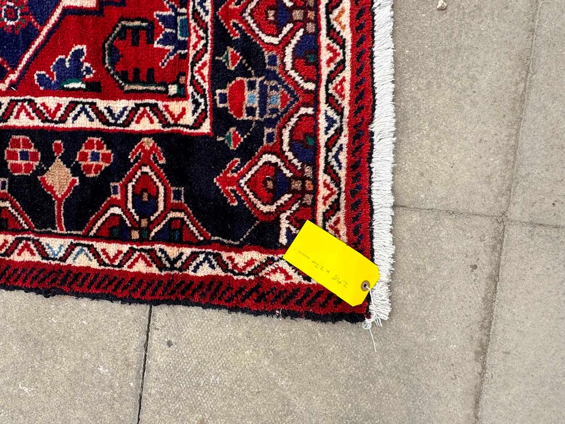 A Persian design rug, 20th century, - 3
