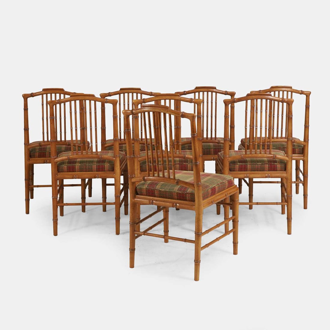 Giorgetti, a maple dining suite, - 6