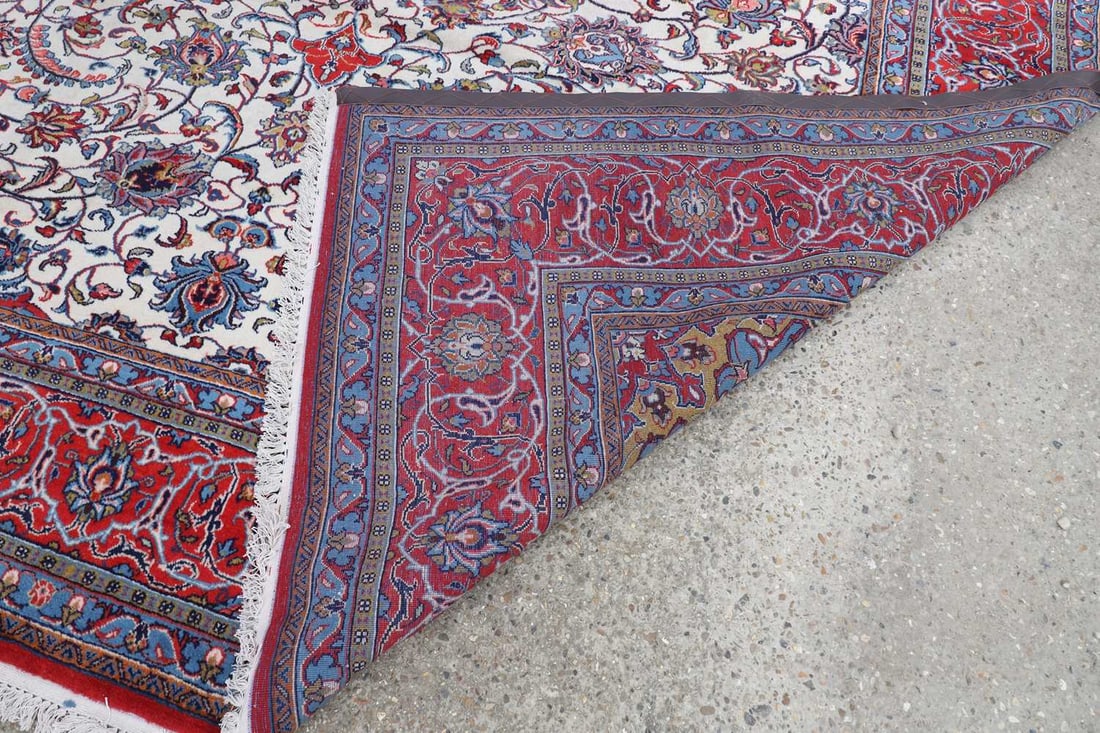 A North West Persian Sarouk carpet, - 2