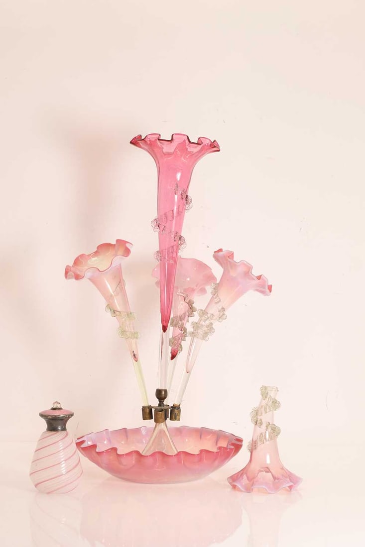 A Victorian cranberry and vaseline glass epergne late 19th century, - 2