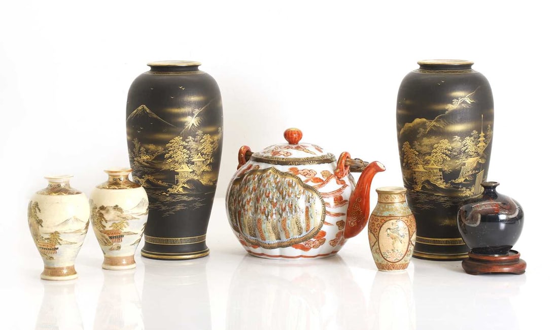A collection of Japanese satsuma, 20th century, - 2