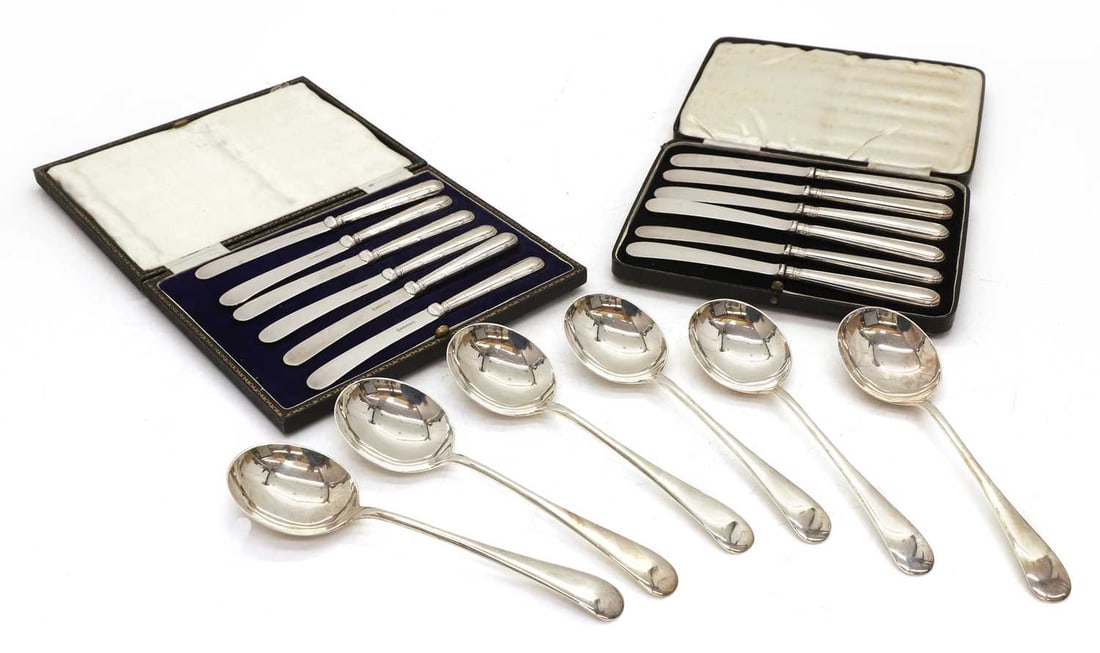 A set of six silver sauce spoons,: A set of six silver sauce spoons, by Viner Ltd (Emile Viner), Sheffield 1932, together with a cased set of silver handled tea knives by Fredrick Asman, Sheffield, 1915, and another cased set of silver