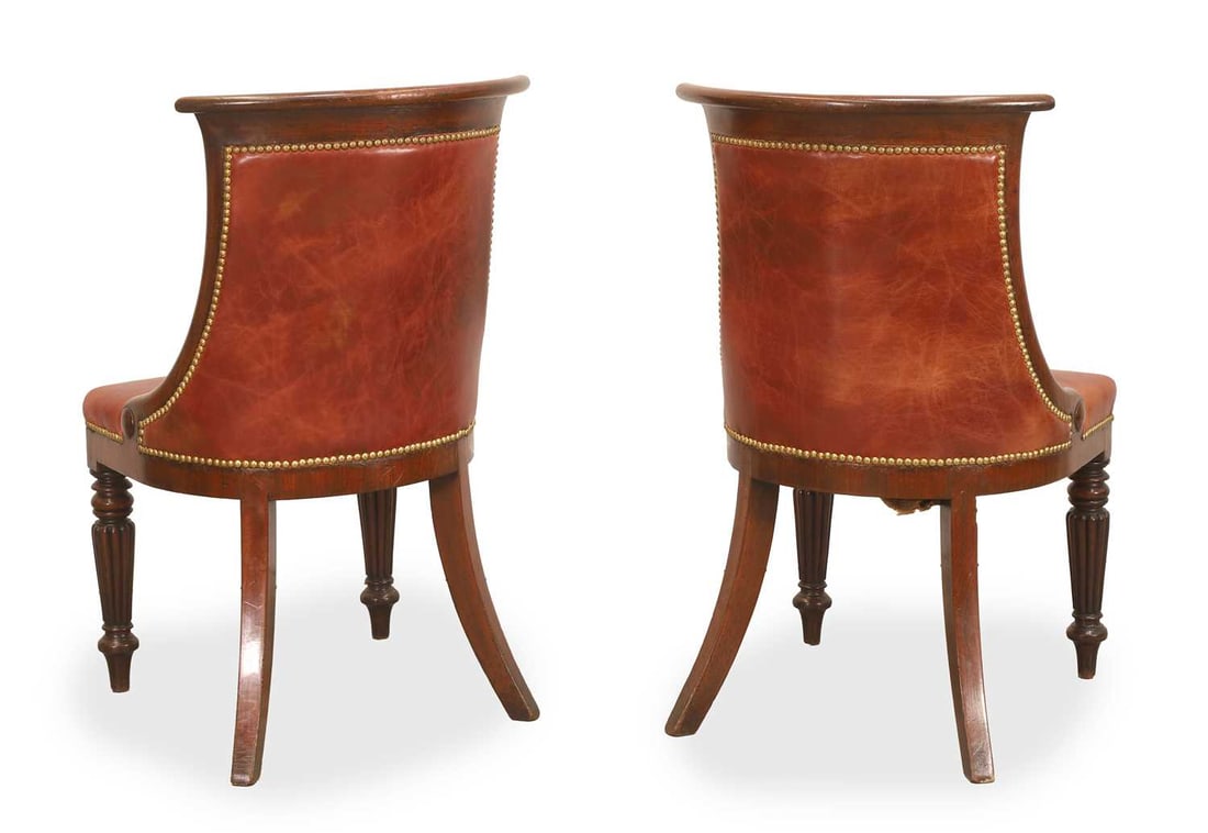 A pair of Victorian rosewood side chairs, early 20th century, - 2