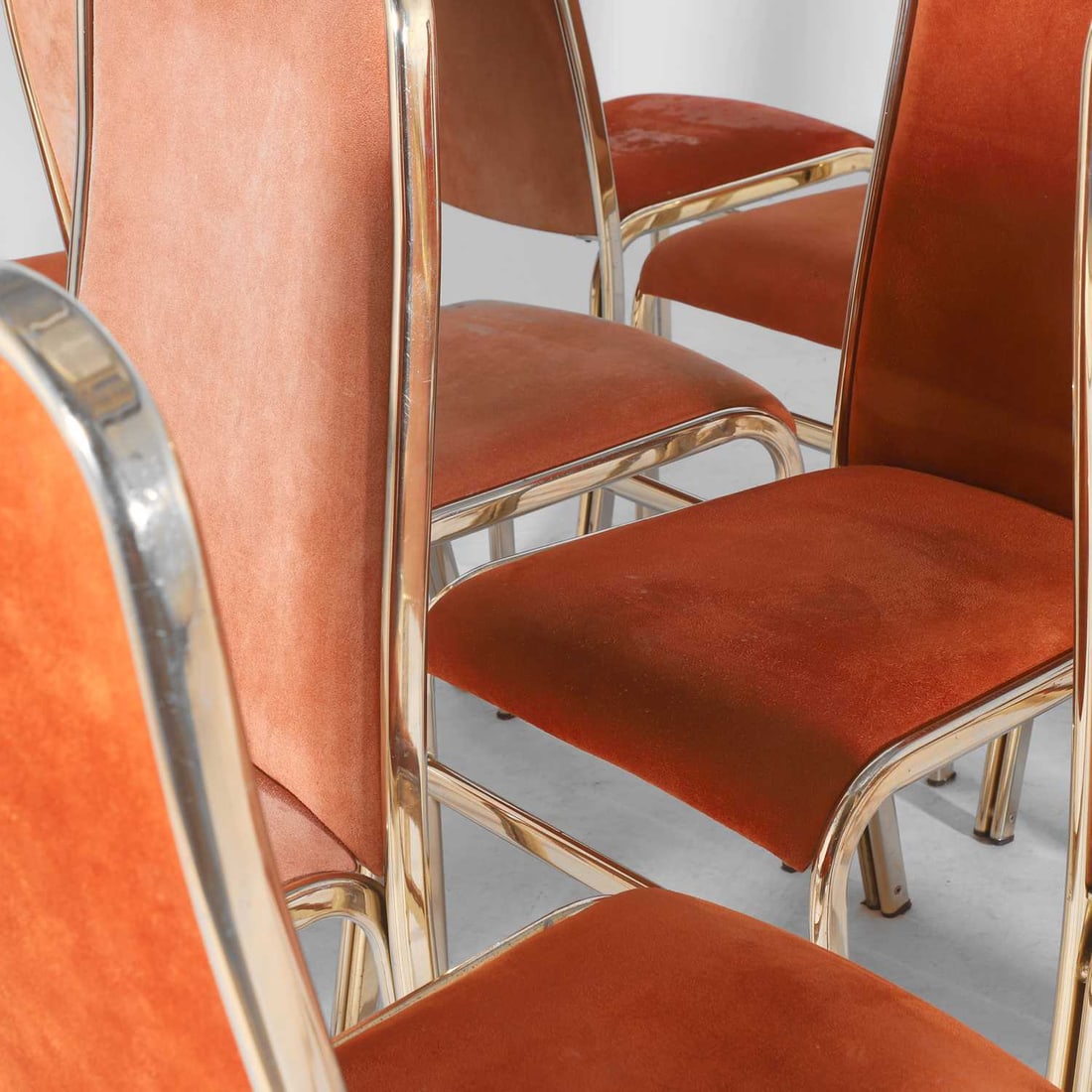 Manner of Renato Zevi, a dining suite, - 5