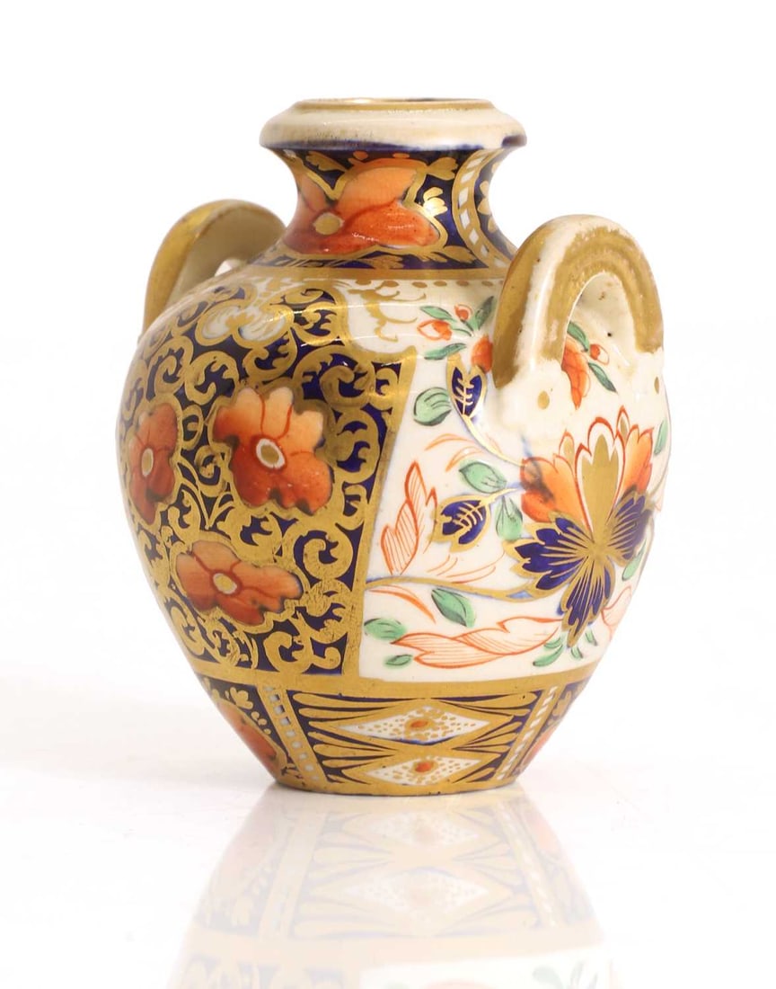 A Crown Derby urn, - 2
